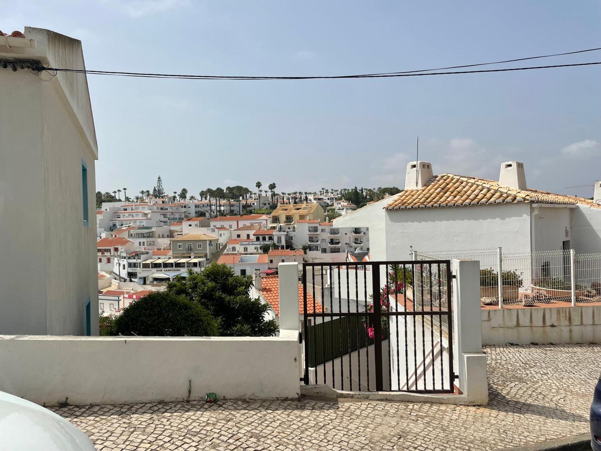 New! Apartment 50 Meters From The Beach Carvoeiro  Eksteriør billede